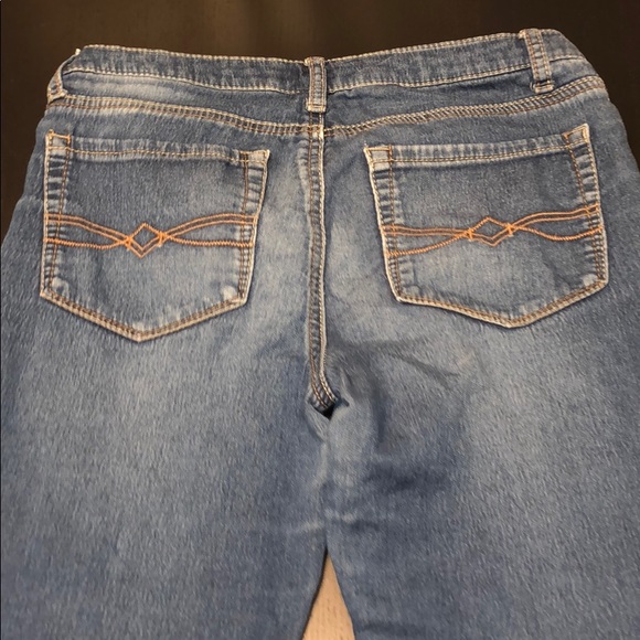 Jeans - Picture 3 of 3